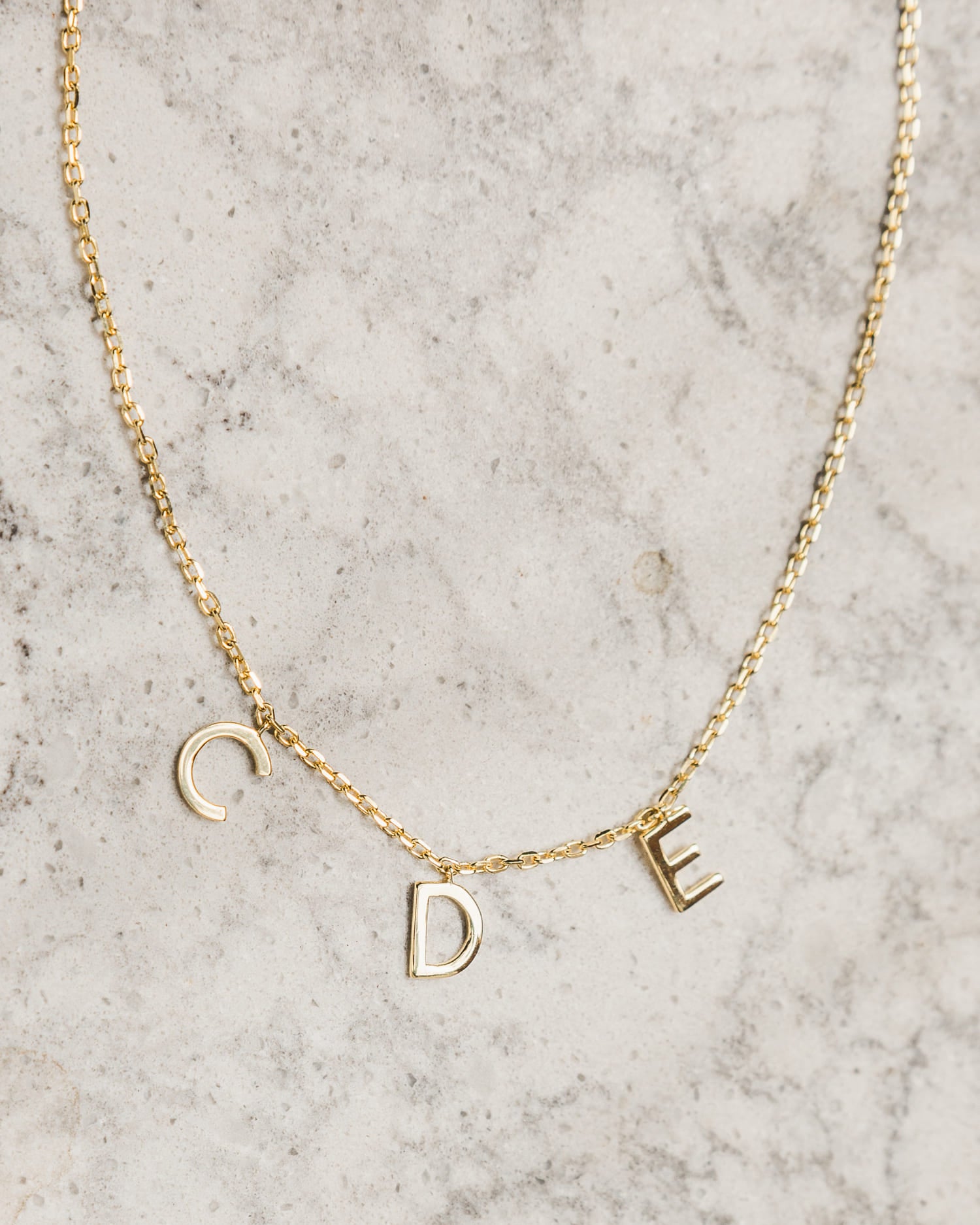 Name necklace / letter necklace