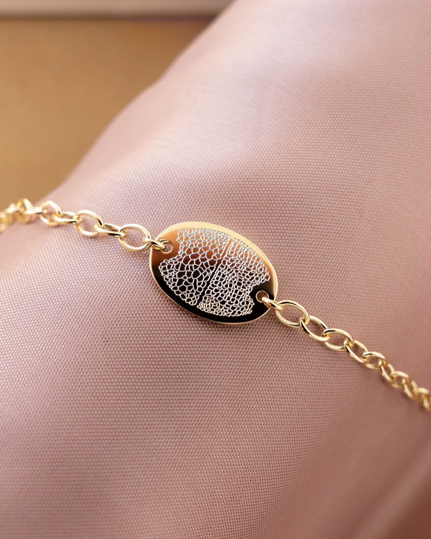 Neusafdruk graveerarmband graveerplaat ovaal