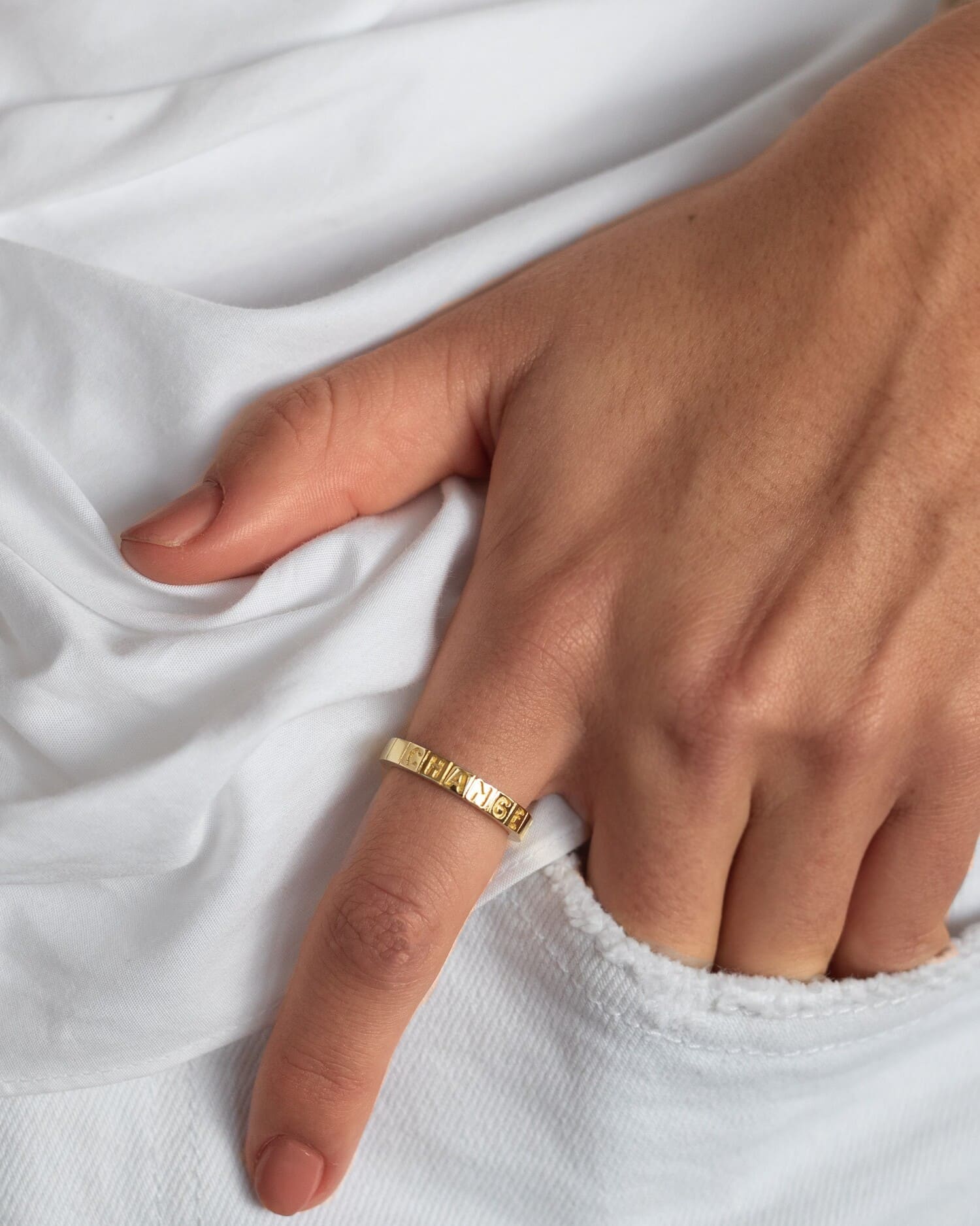 Name ring / Letter ring