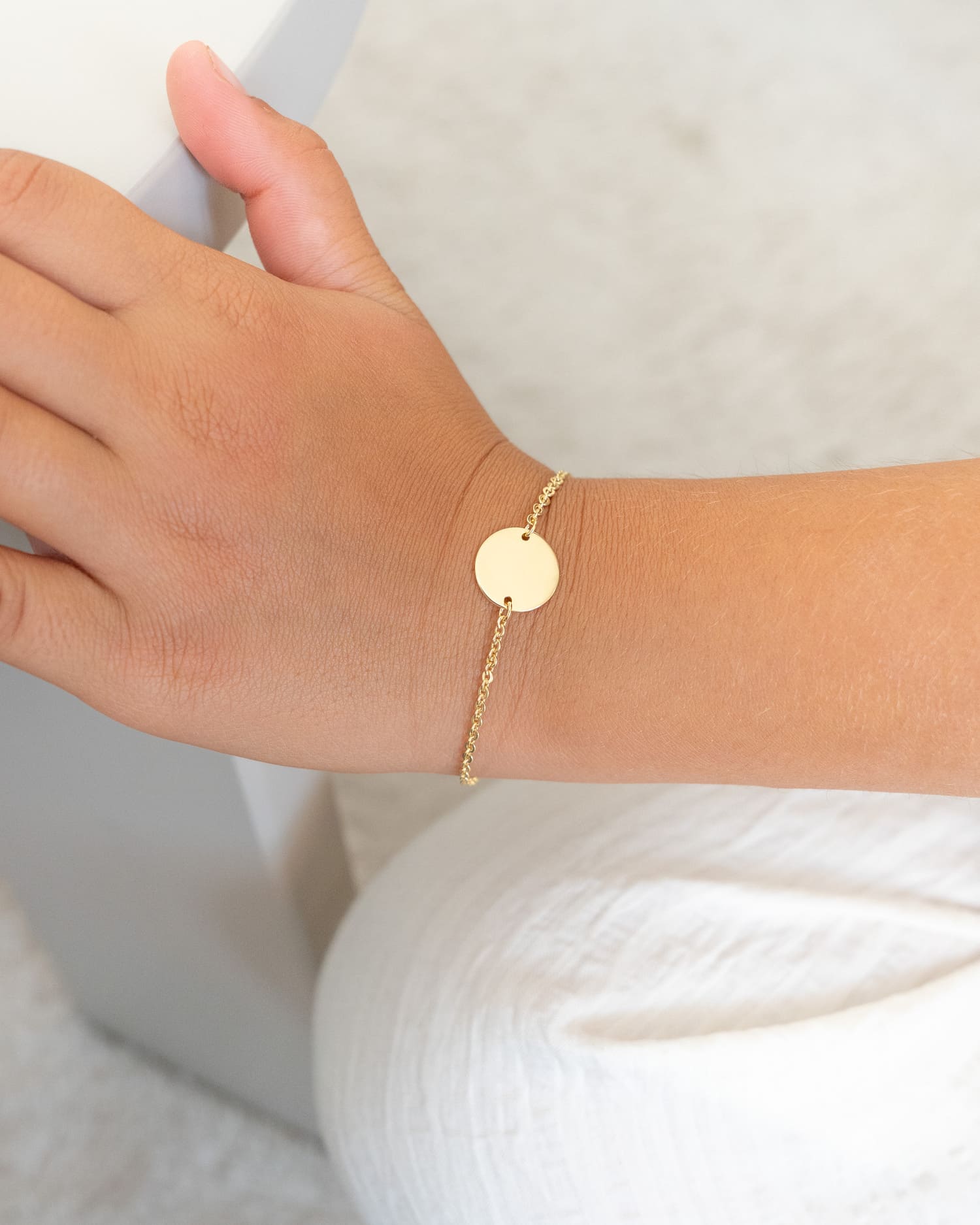 Handprint engraving bracelet engraving plate round zirconia