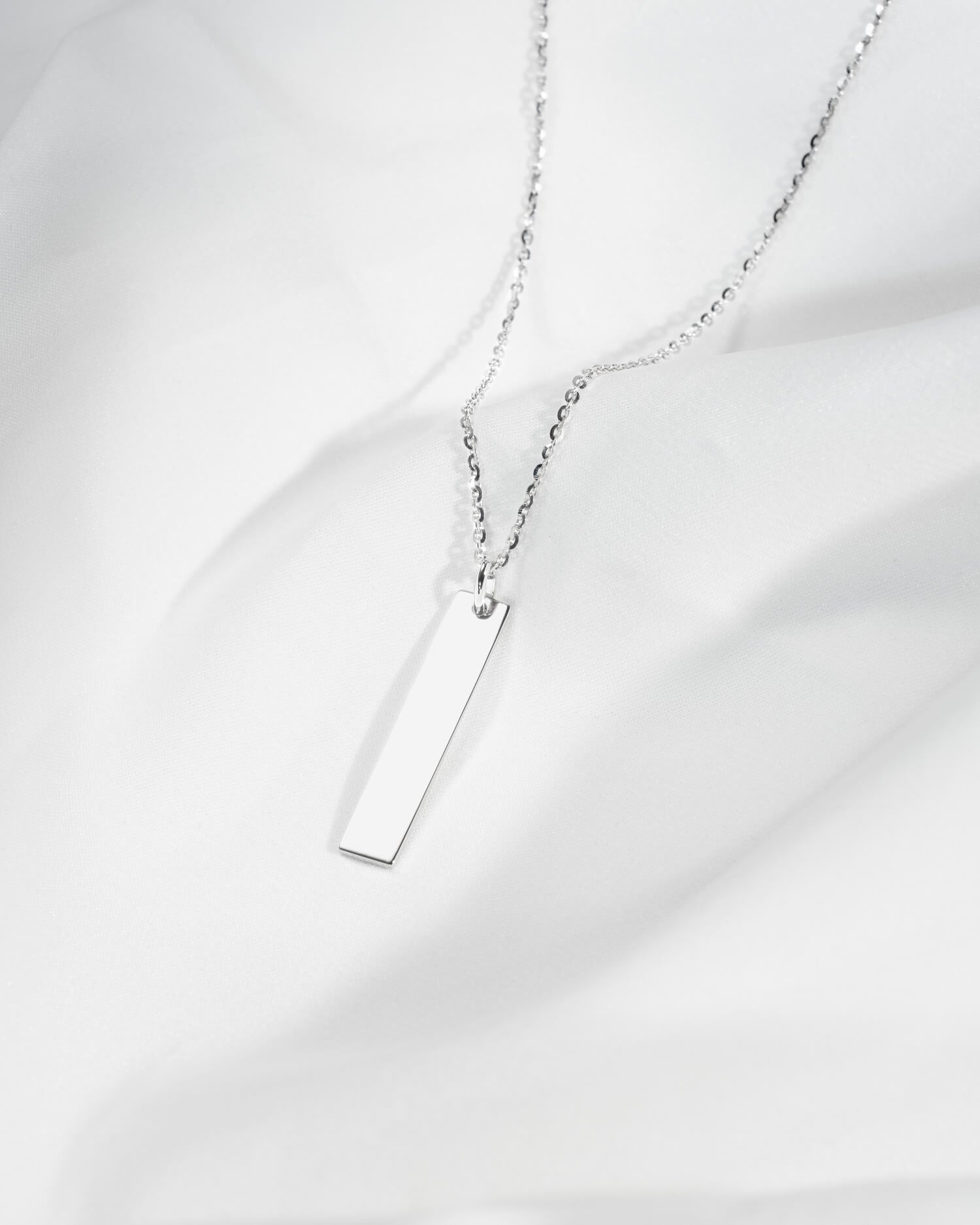 Bar necklace engraving plate pendant