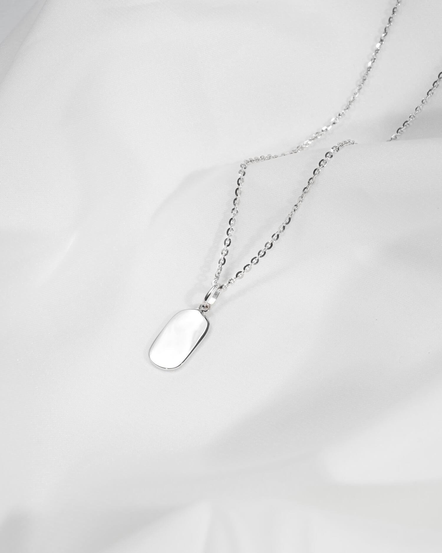 Coordinates engraving plates necklace pendant oval