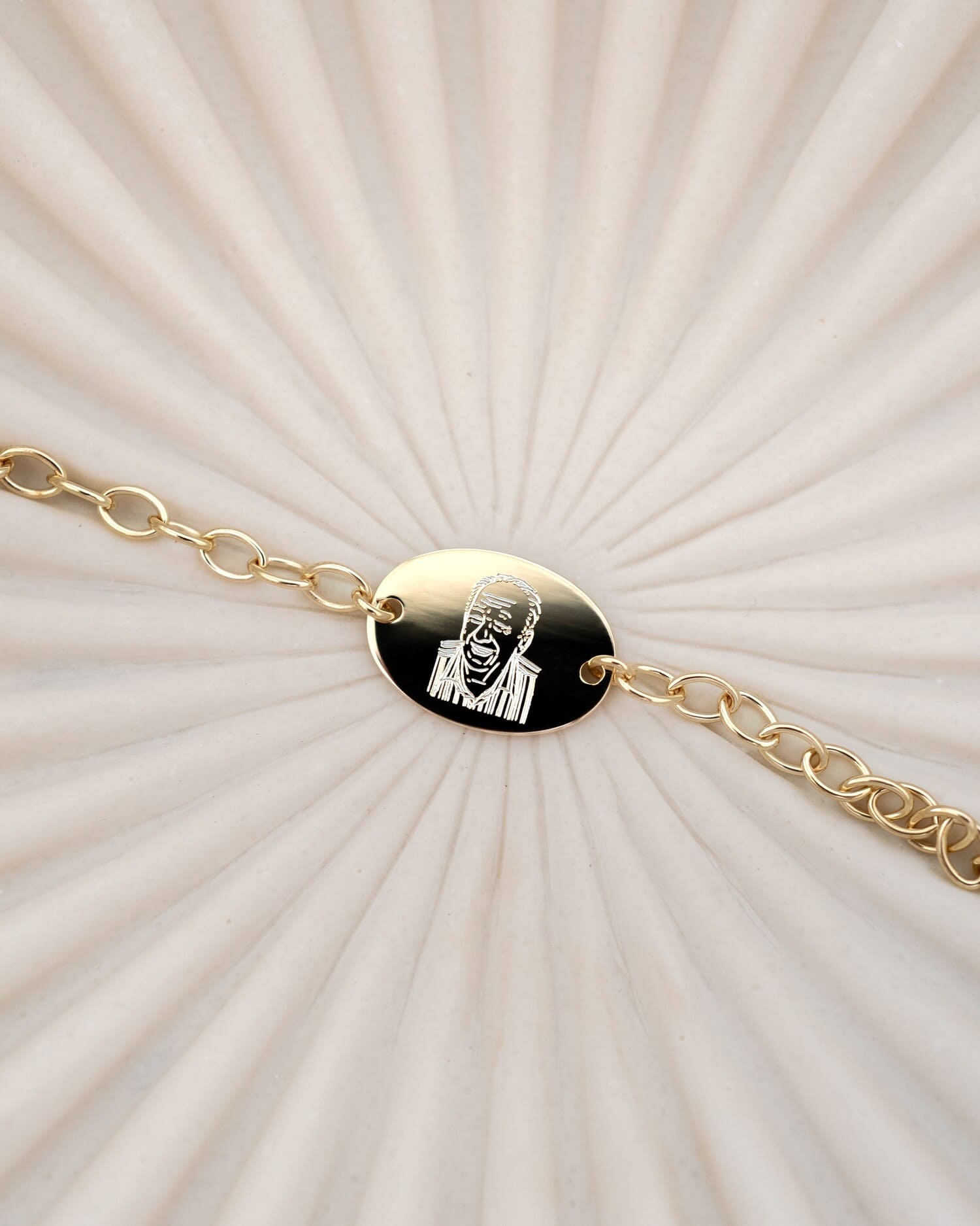 Image/graphic upload engraving bracelet engraving plate oval