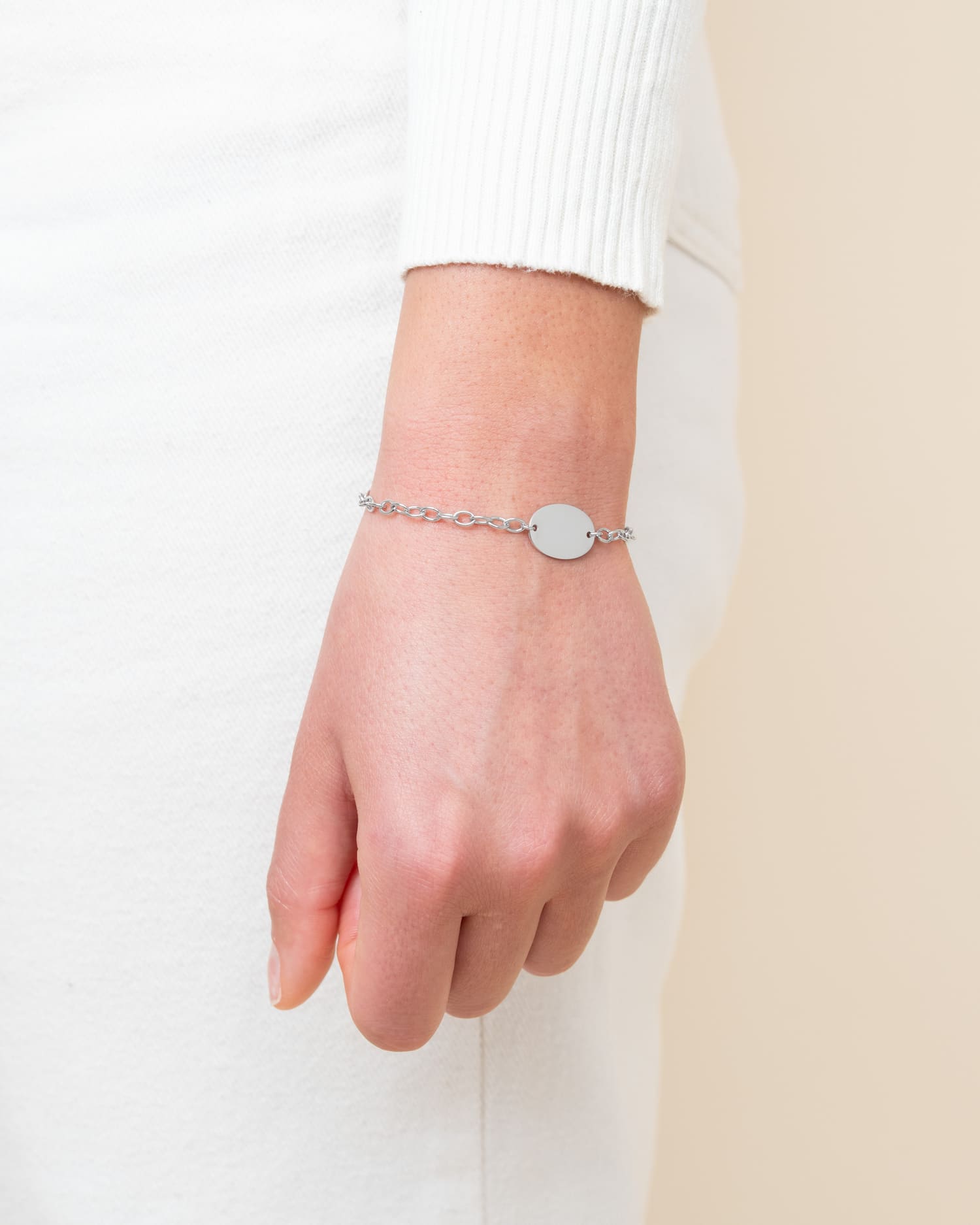 Handafdruk graveerarmband graveerplaat ovaal