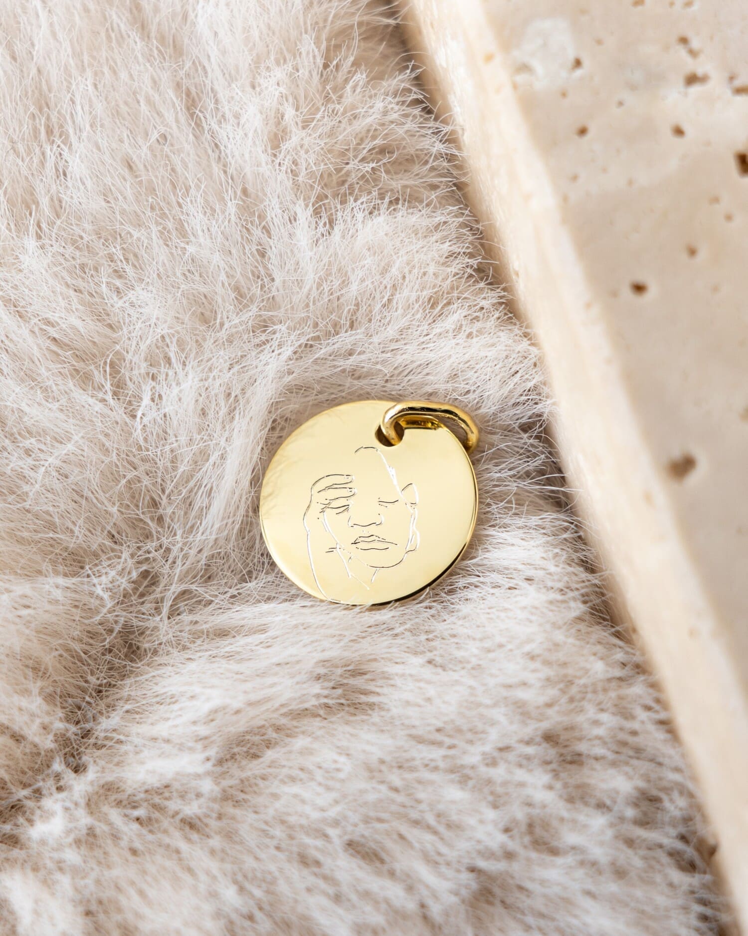 Afbeelding/grafiek Uploud graveerplaatjes halsketting hanger rond 12mm