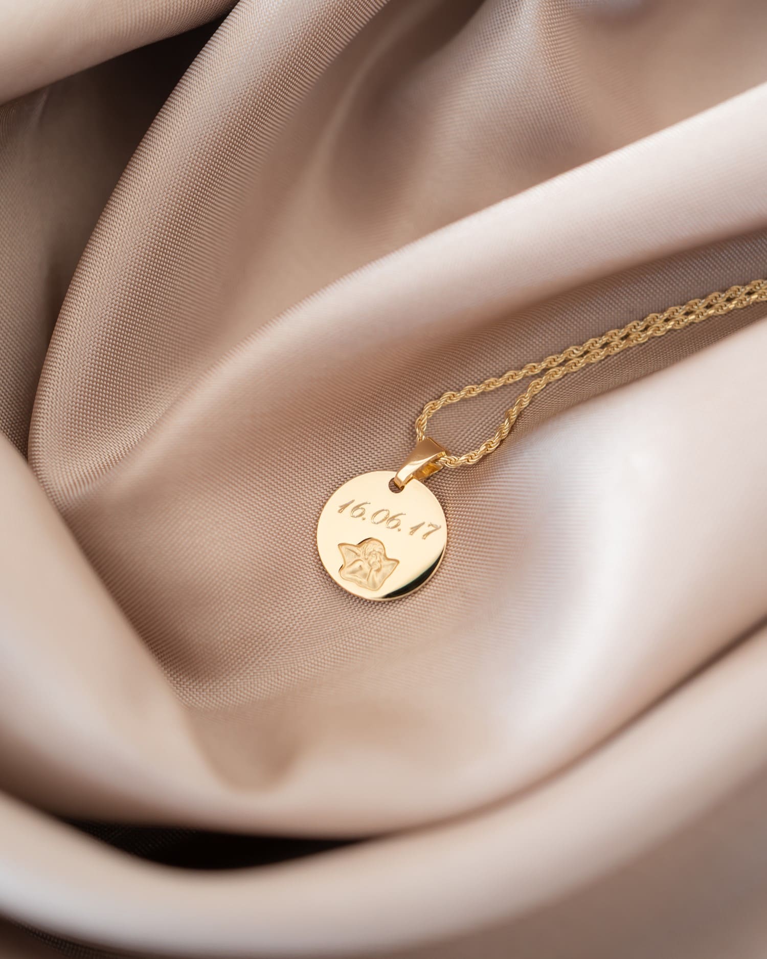 Graveerplaatjes hanger ketting beschermengel 12mm