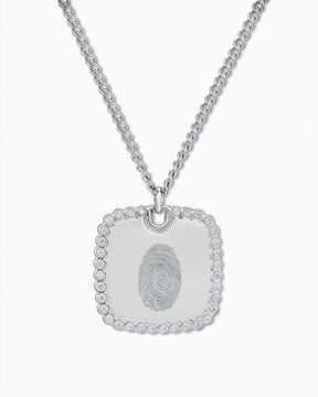 Ketting met gravureplaatje in de vorm van een vingerafdruk, rechthoekig, met zirkonia