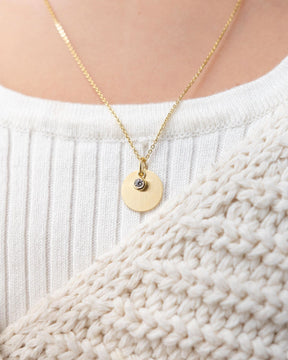 Engraved pendant necklace with cubic zirconia, 12mm