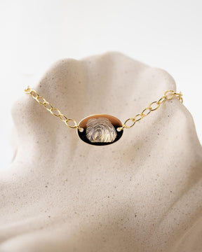 Fingerprint engraving bracelet engraving plate oval