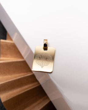 Engraved plate necklace pendant rectangle
