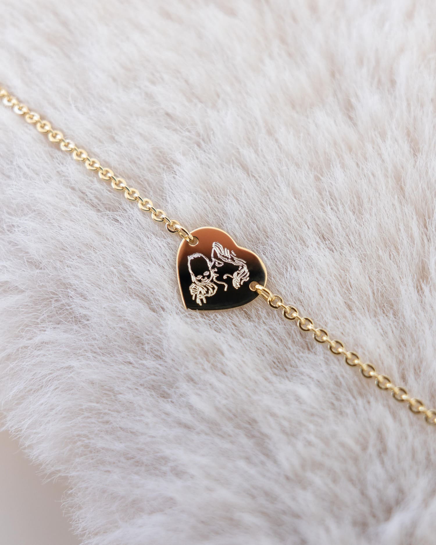Afbeelding/grafiek uploaden graveerarmband graveerplaat hart