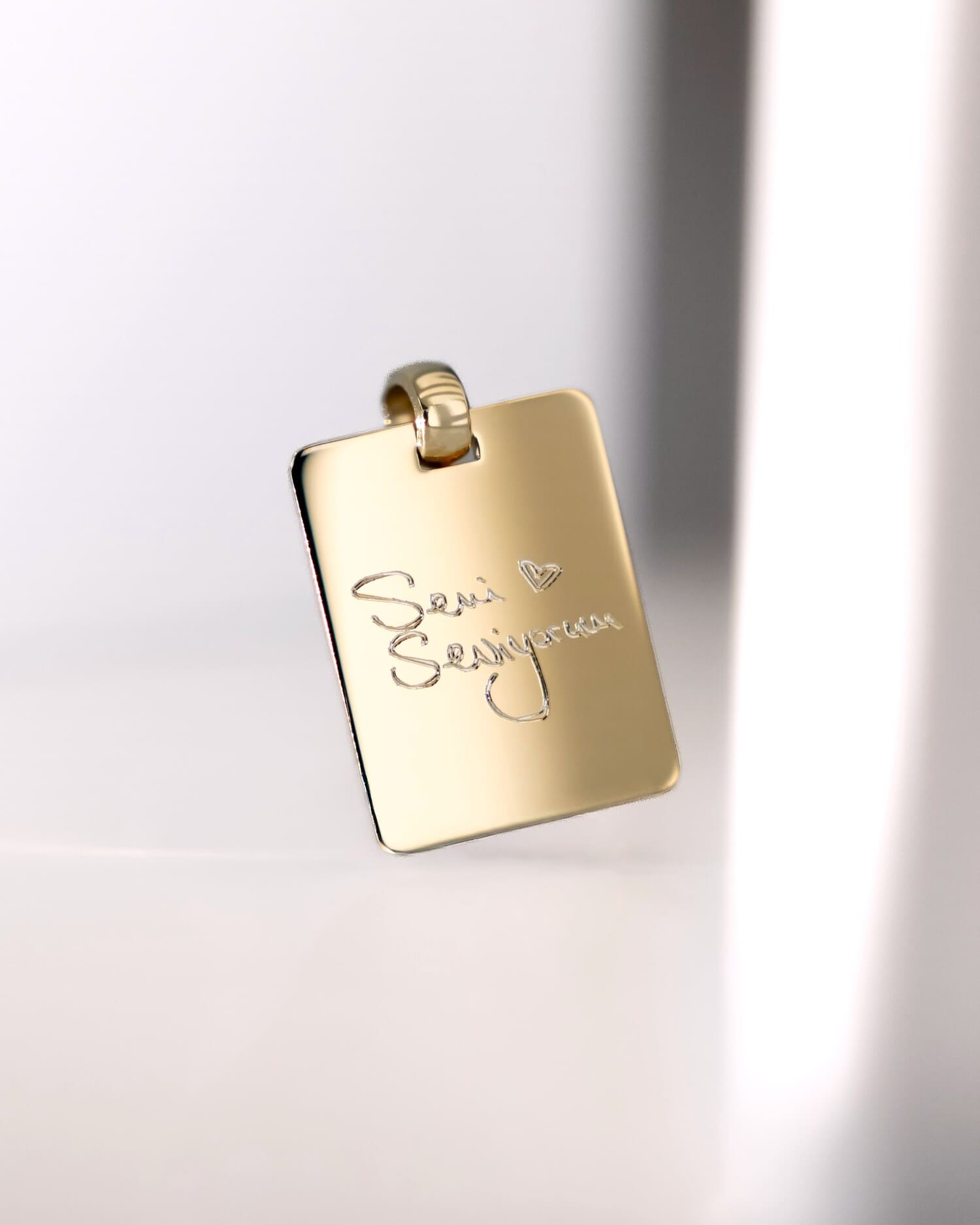 Engraved plate necklace pendant rectangle