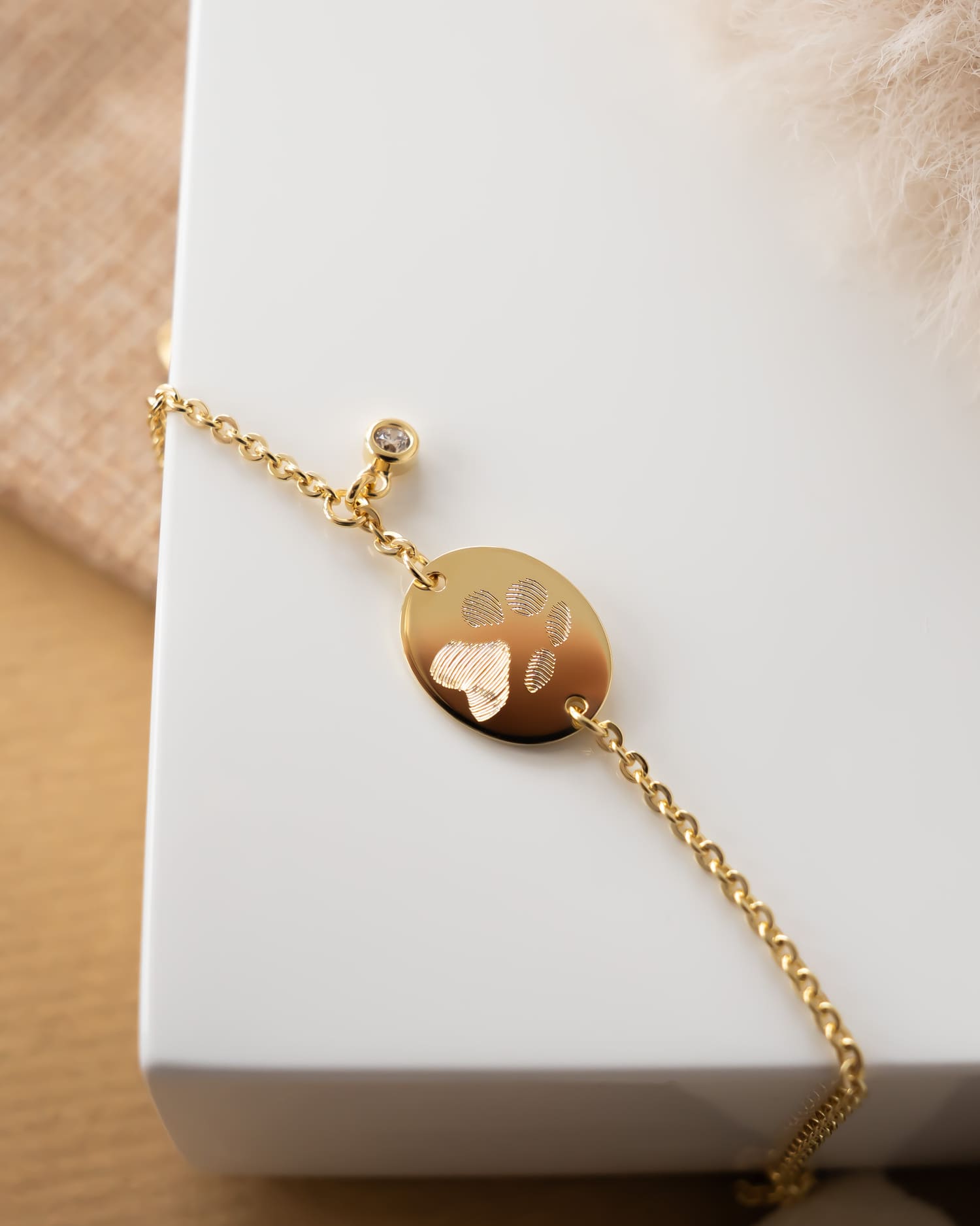 Engraving bracelet engraving plate oval zirconia