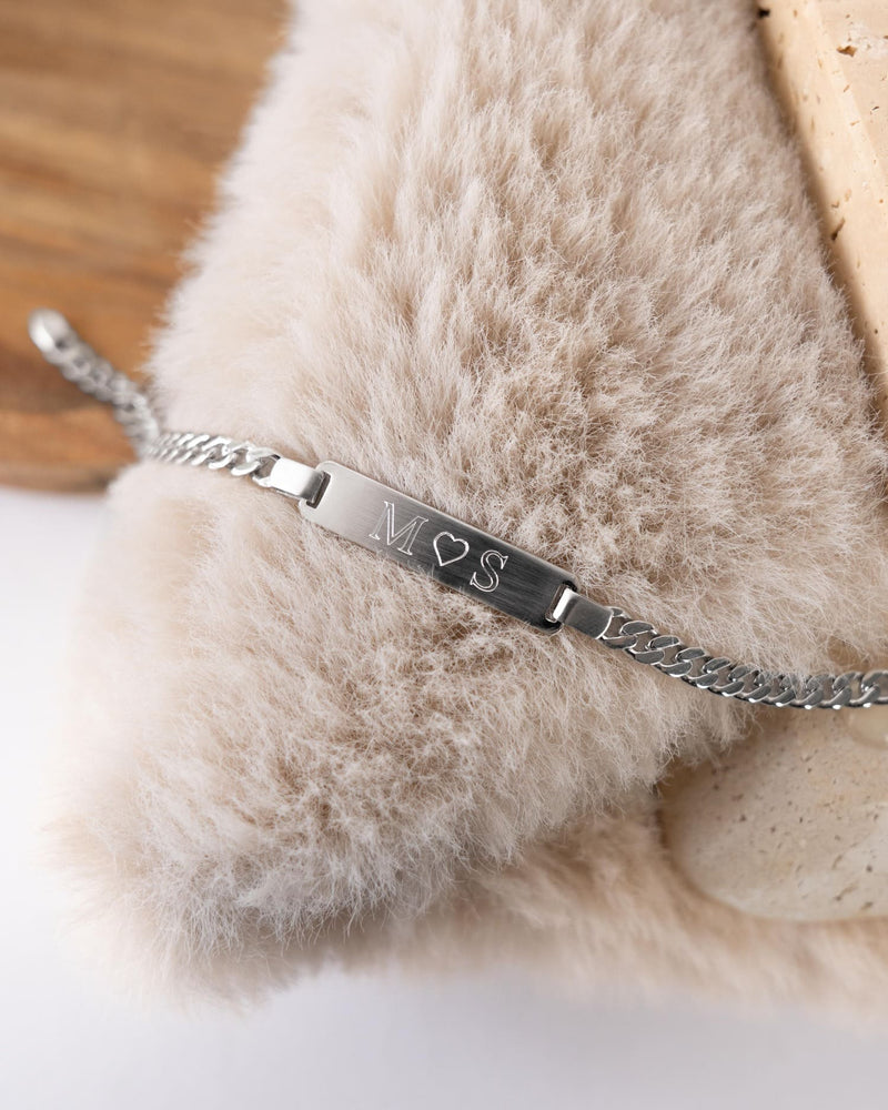 Personalisierte Armbänder für Männer, hochwertig umgesetzt