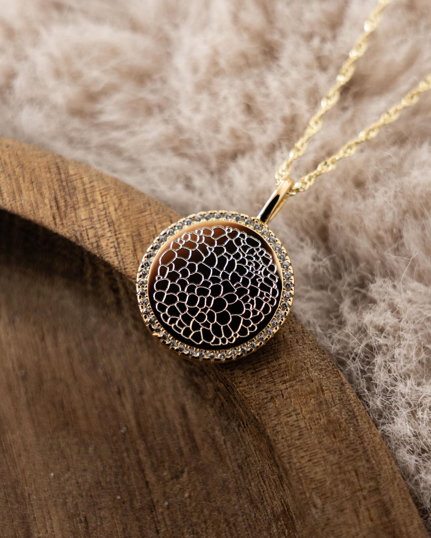 Engraving plates necklace pendant round zirconia 16mm
