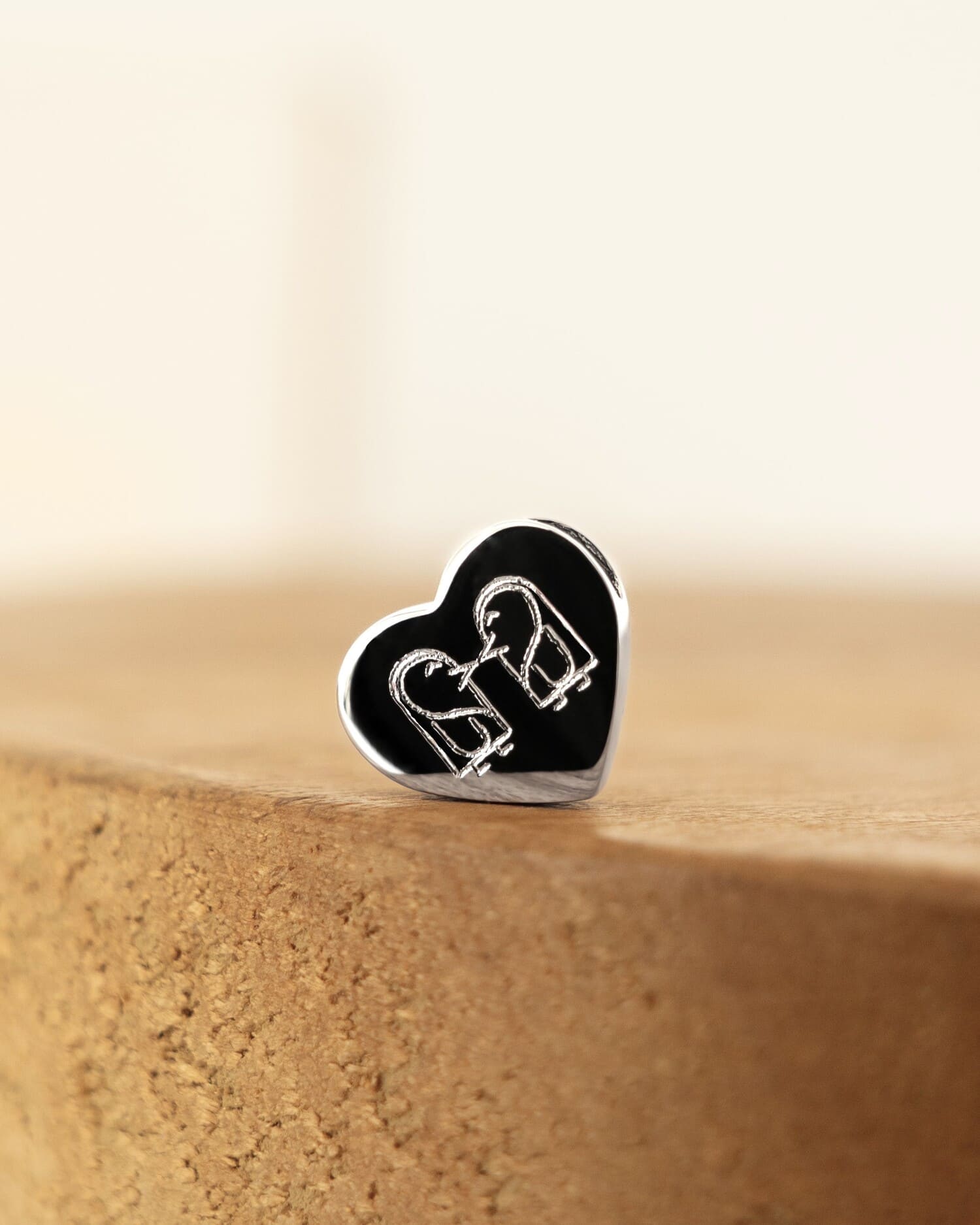 Image/Graphic Uploaded Heart Necklace Engraving Plate Pendant