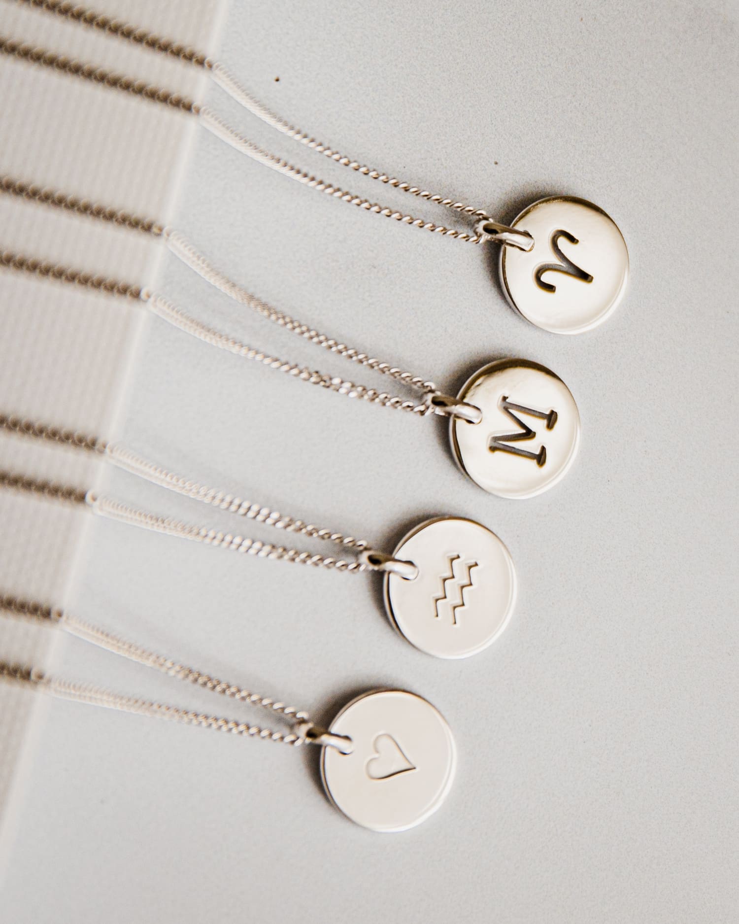 Heart Necklace Round