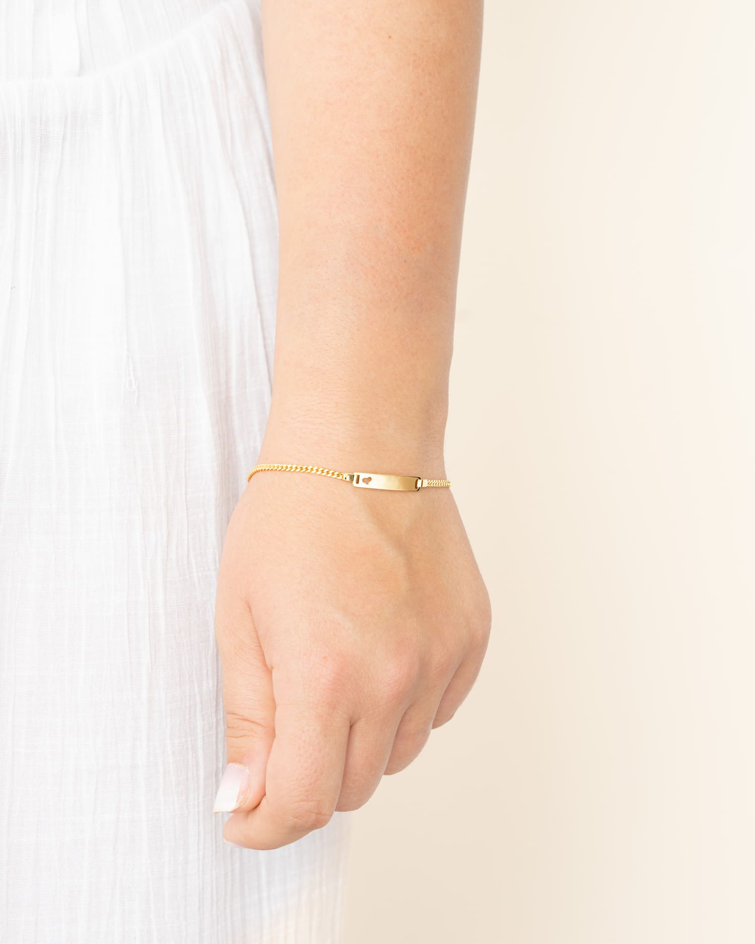 Engraving bracelet engraving plate heart