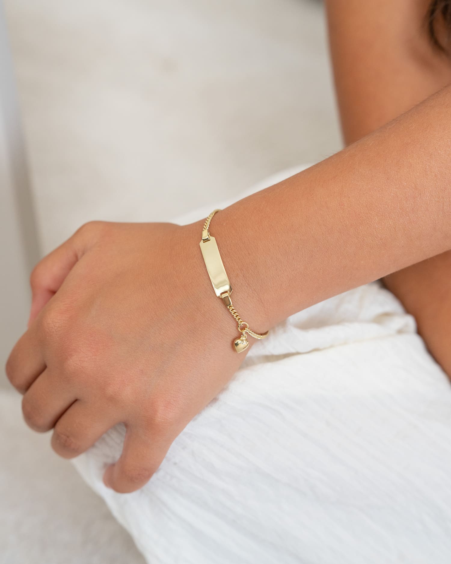 Engraving bracelet engraving plate heart