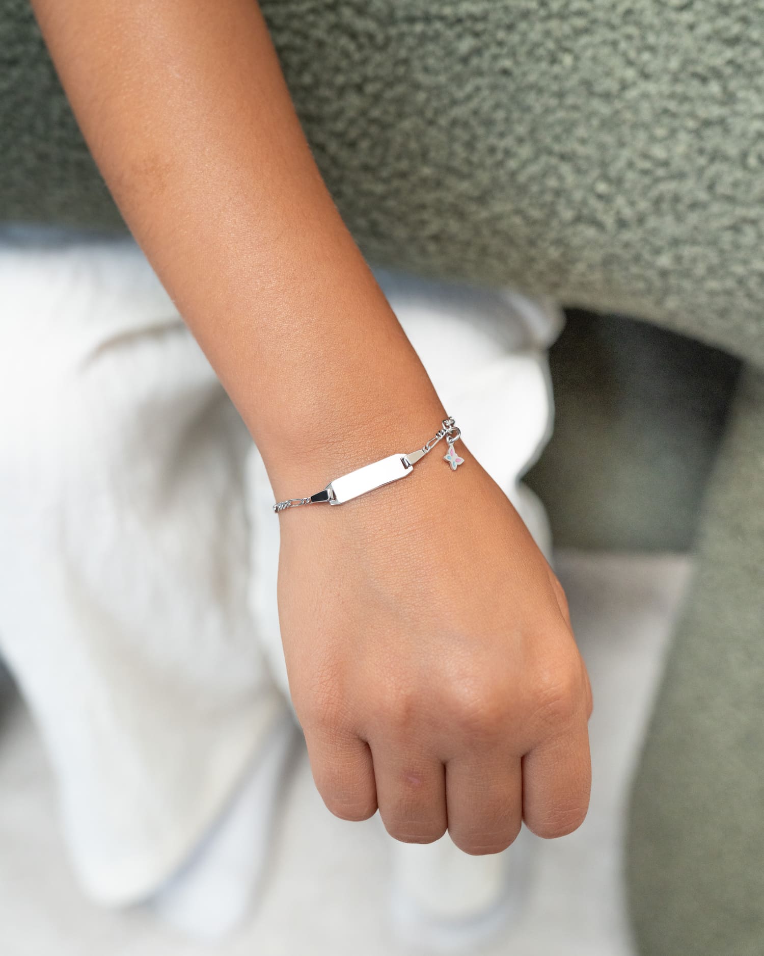 Engraving bracelet engraving plate butterfly