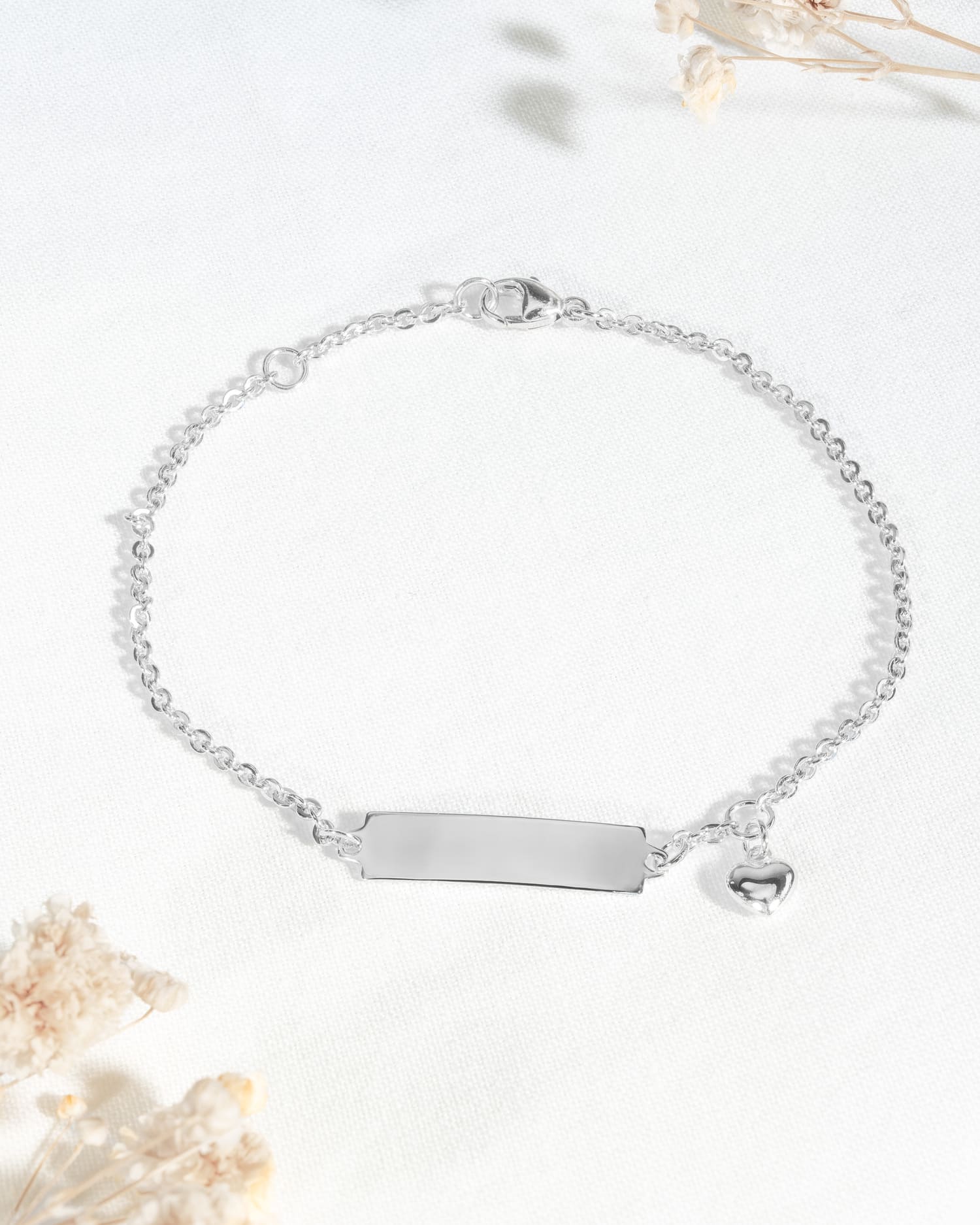 Engraving bracelet engraving plate heart