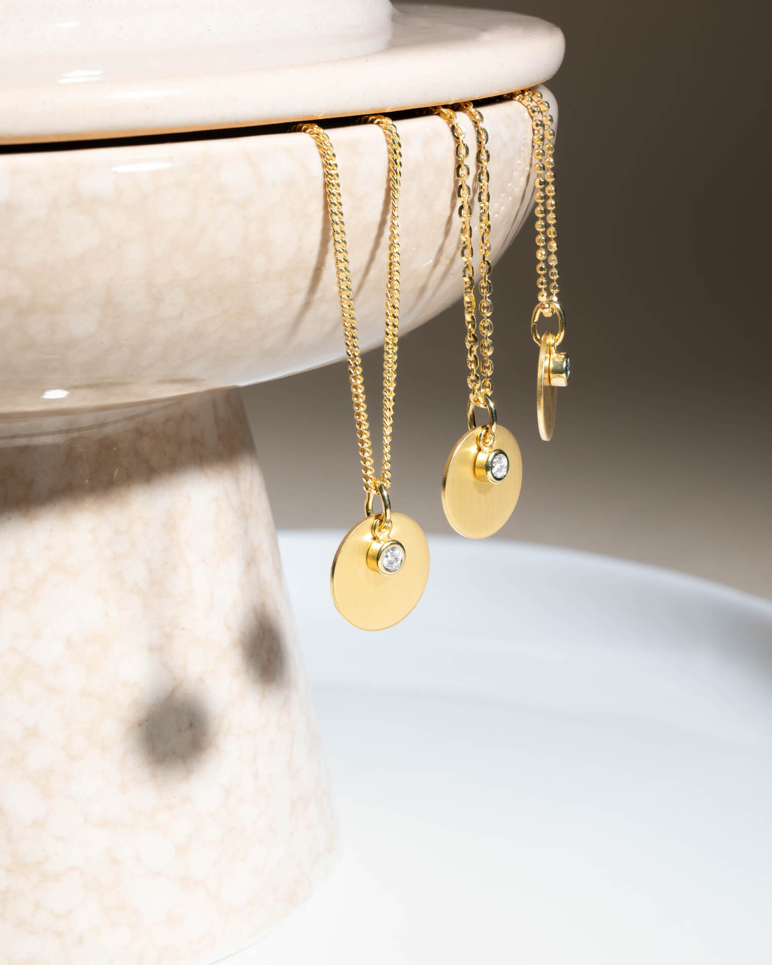 Engraving plates pendant necklace zirconia 12mm