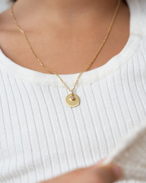 Engraved pendant necklace with pink zirconia, 12mm