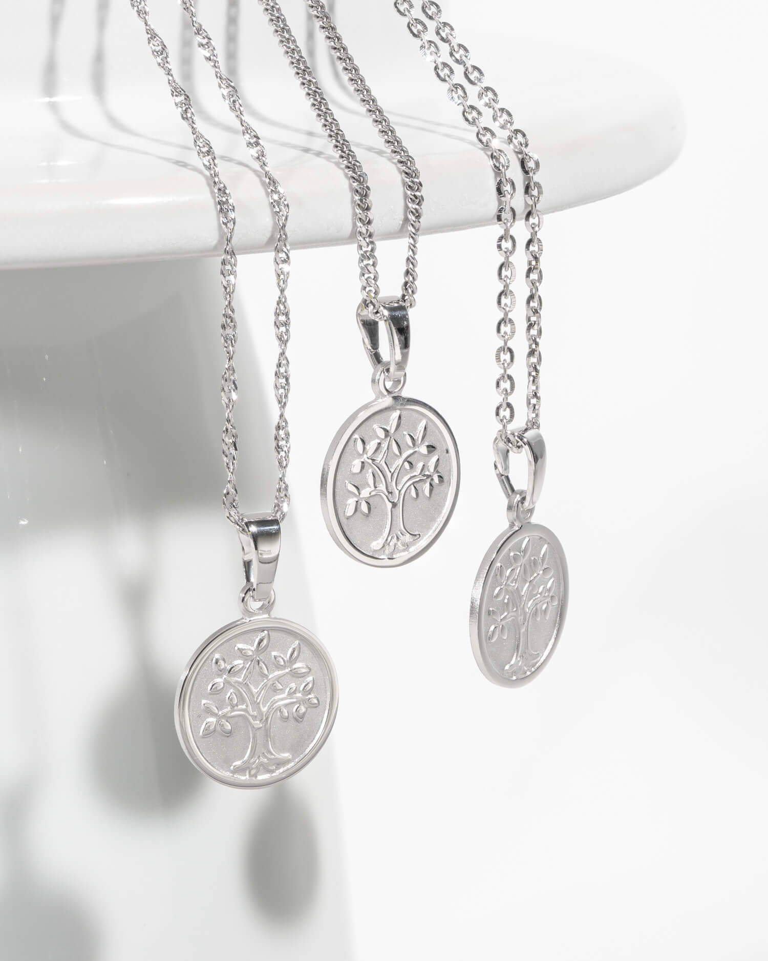 Engraving plates necklace pendant tree of life 12mm