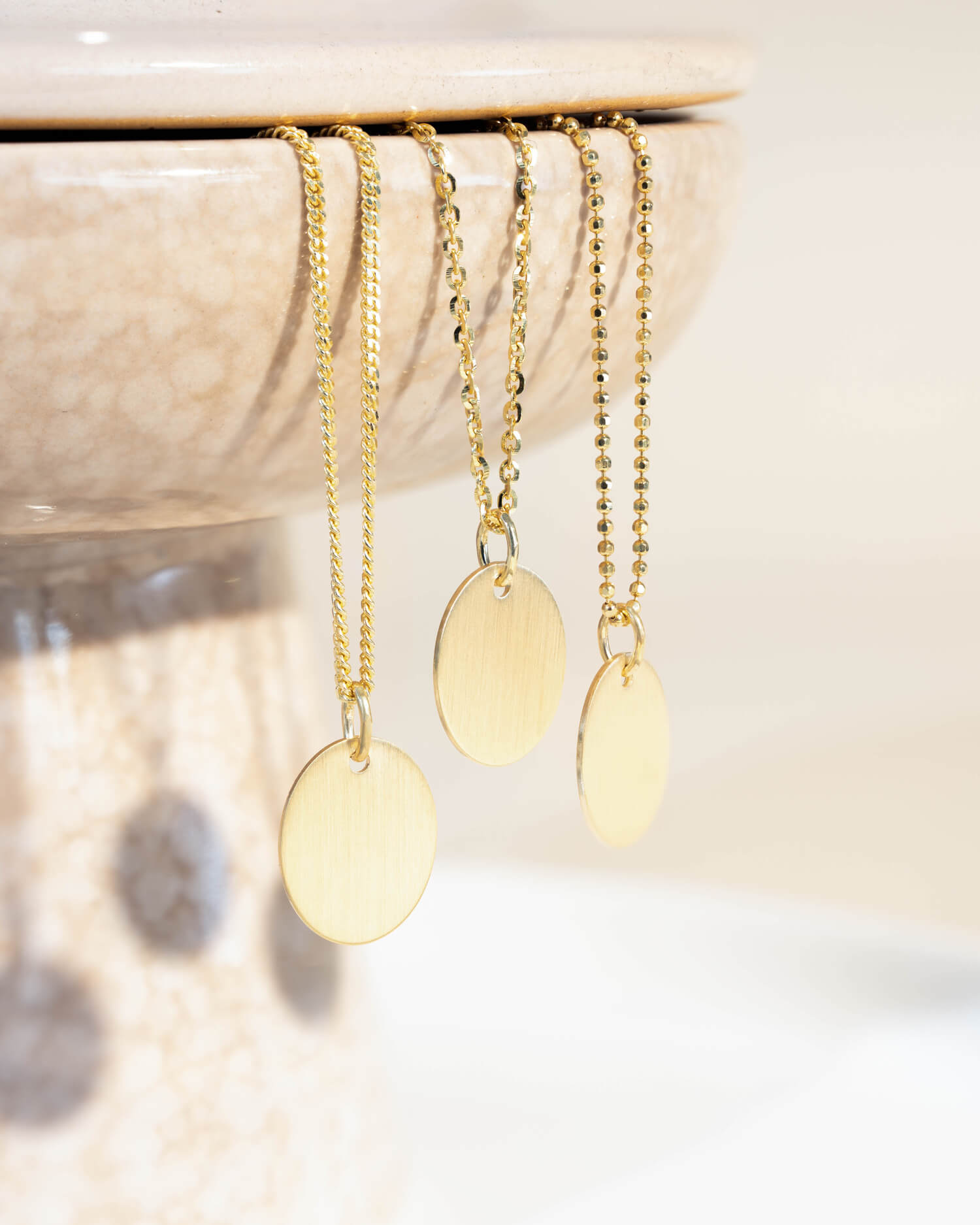 Footprint engraving plates necklace pendant oval