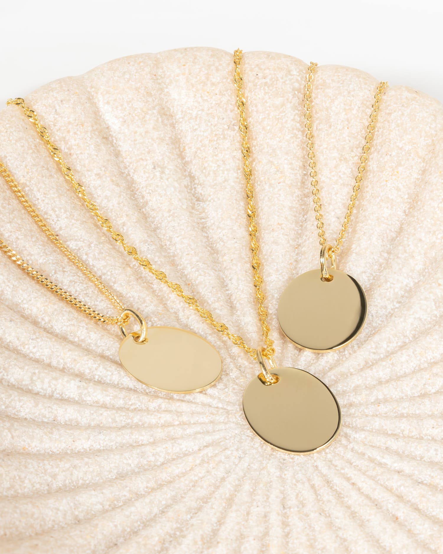 Birth flower engraving plates necklace pendant oval