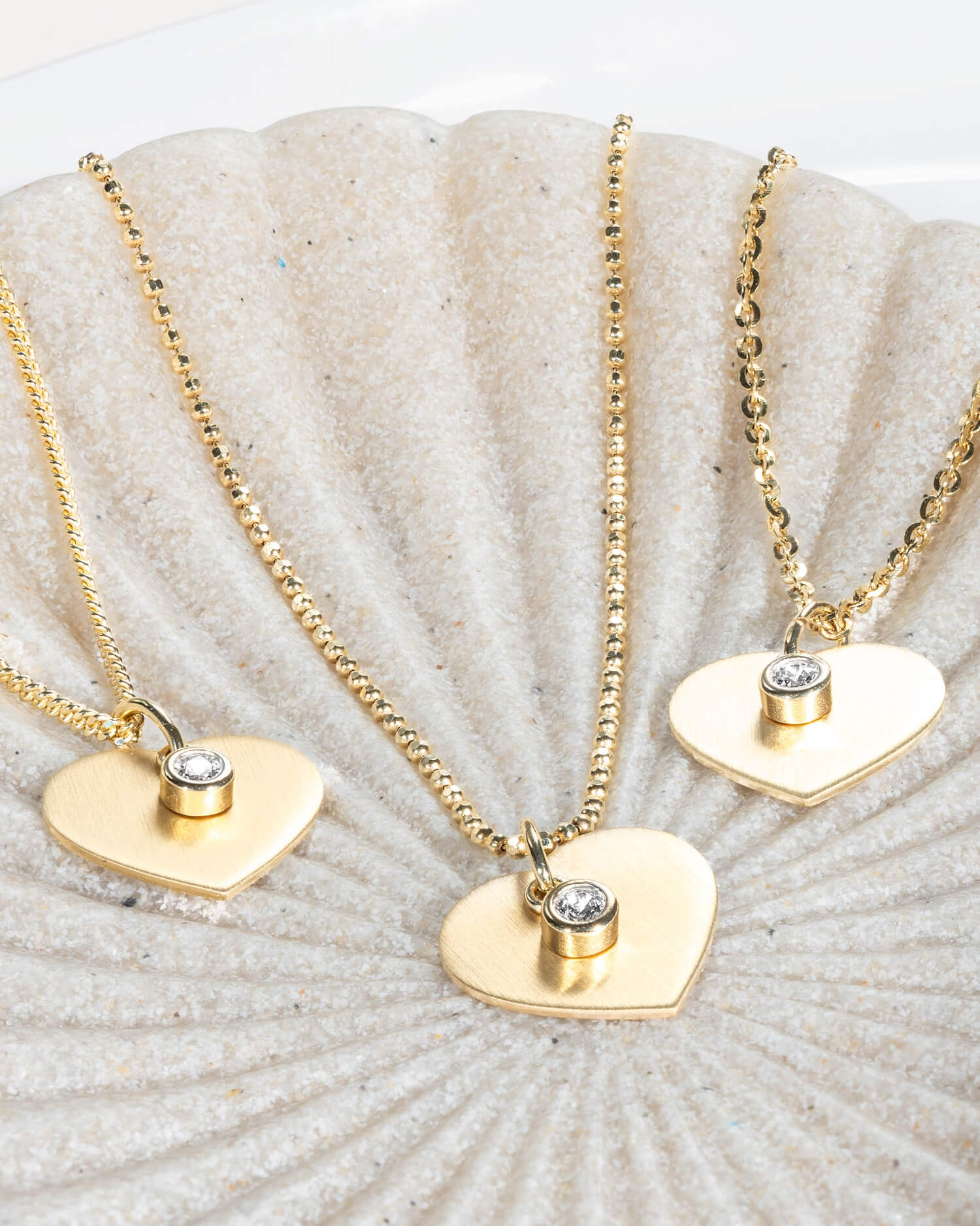 Heart necklace engraving plate pendant zirconia