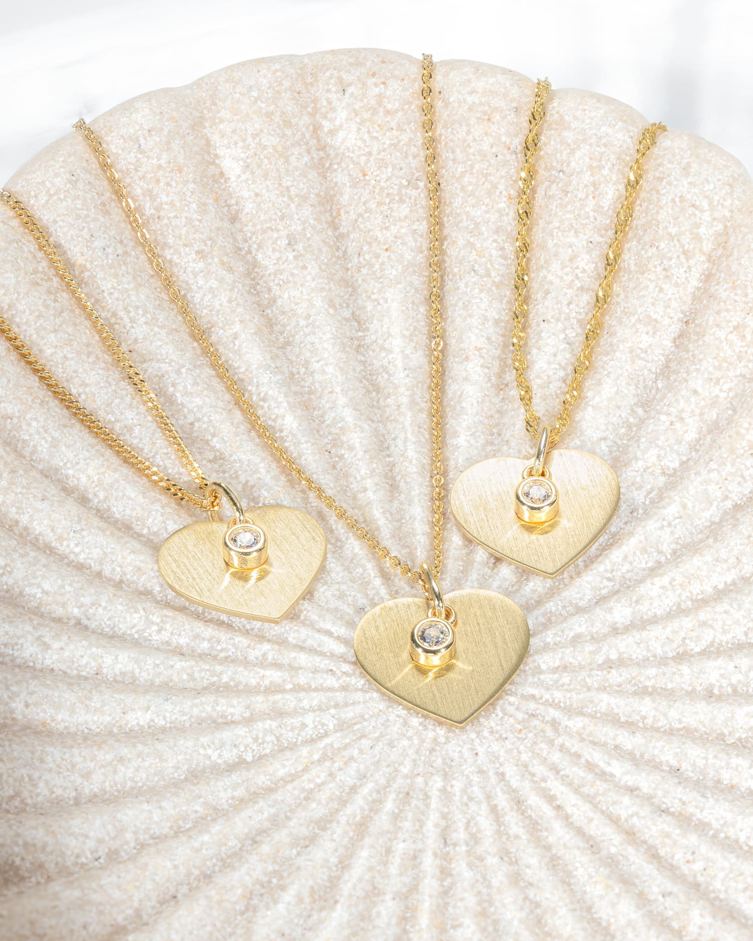 Heart necklace engraving plate pendant zirconia