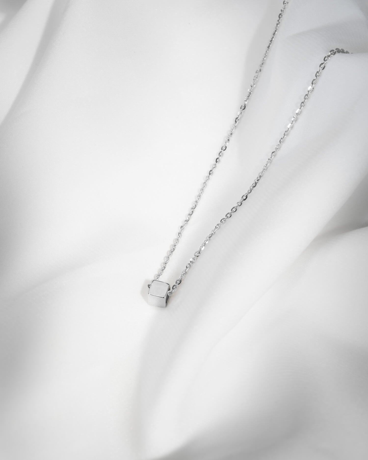 Cube necklace engraving plate pendant