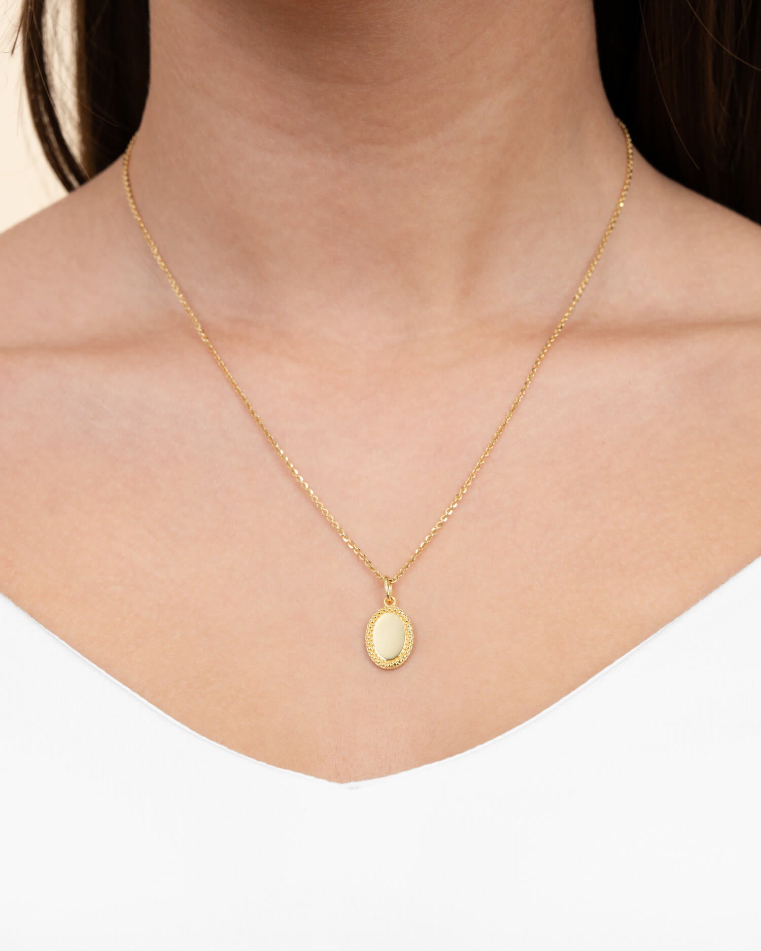 Engraving plates necklace pendant oval