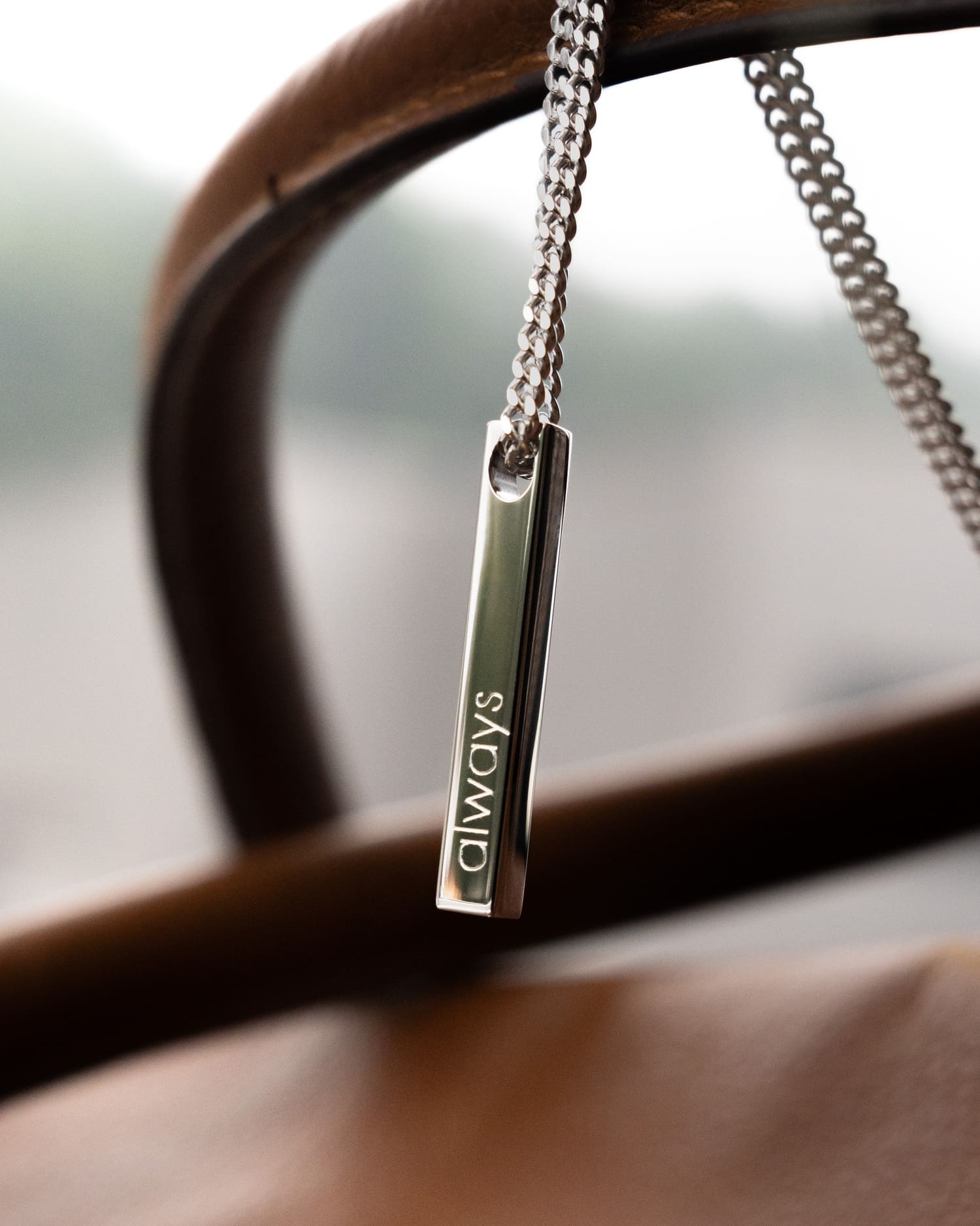Bar necklace engraving plate pendant