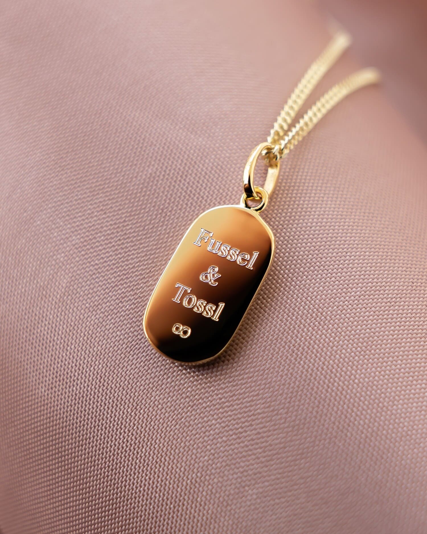 Paw print engraving plates necklace pendant oval