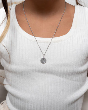 Engraving plates pendant necklace baby feet zirconia 12mm