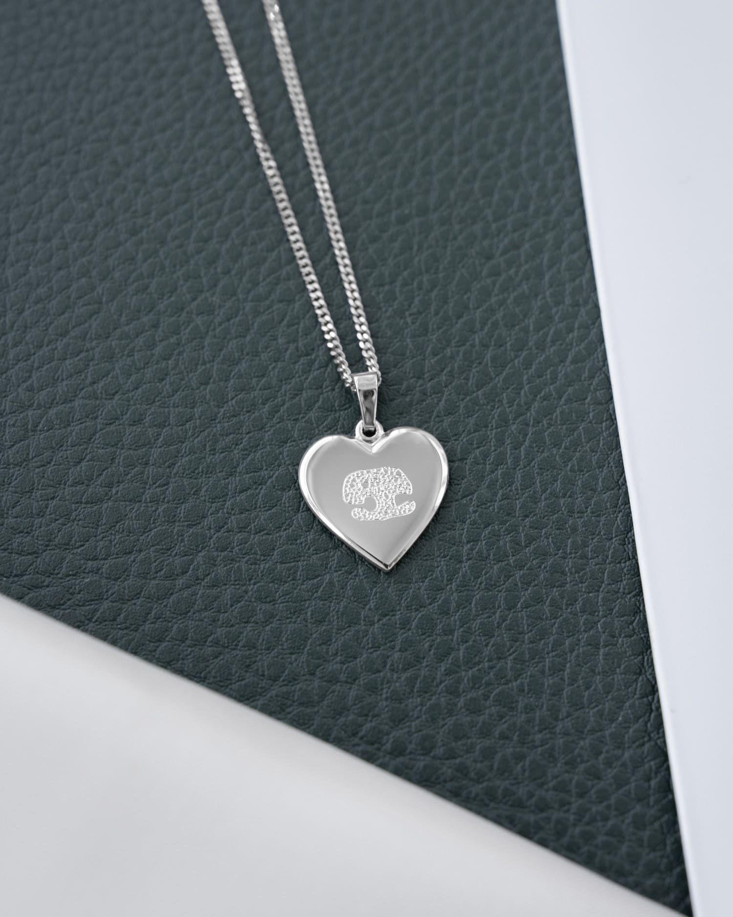 Nose print heart necklace engraving plate pendant 12mm
