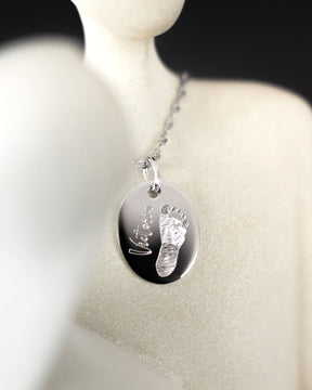 Engraving plates necklace pendant oval