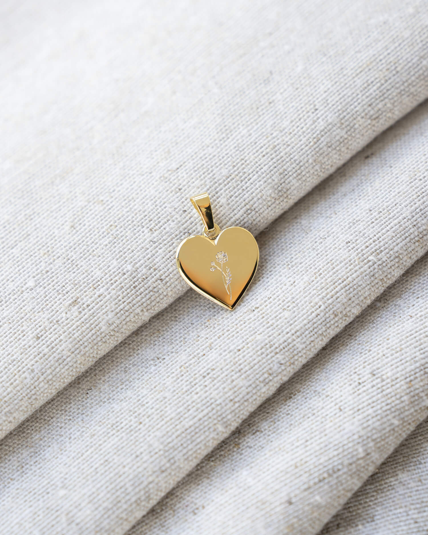 Heart necklace engraving plate pendant 15mm