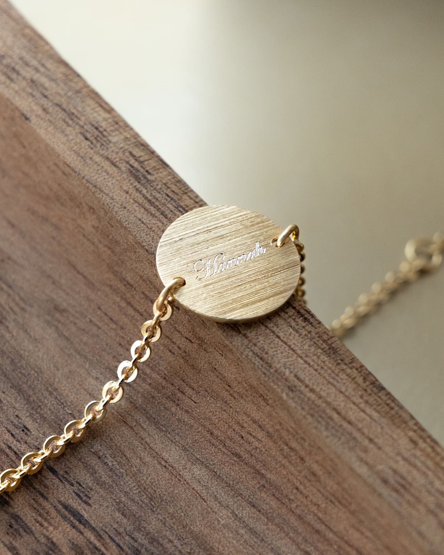 Engraving bracelet engraving plate round