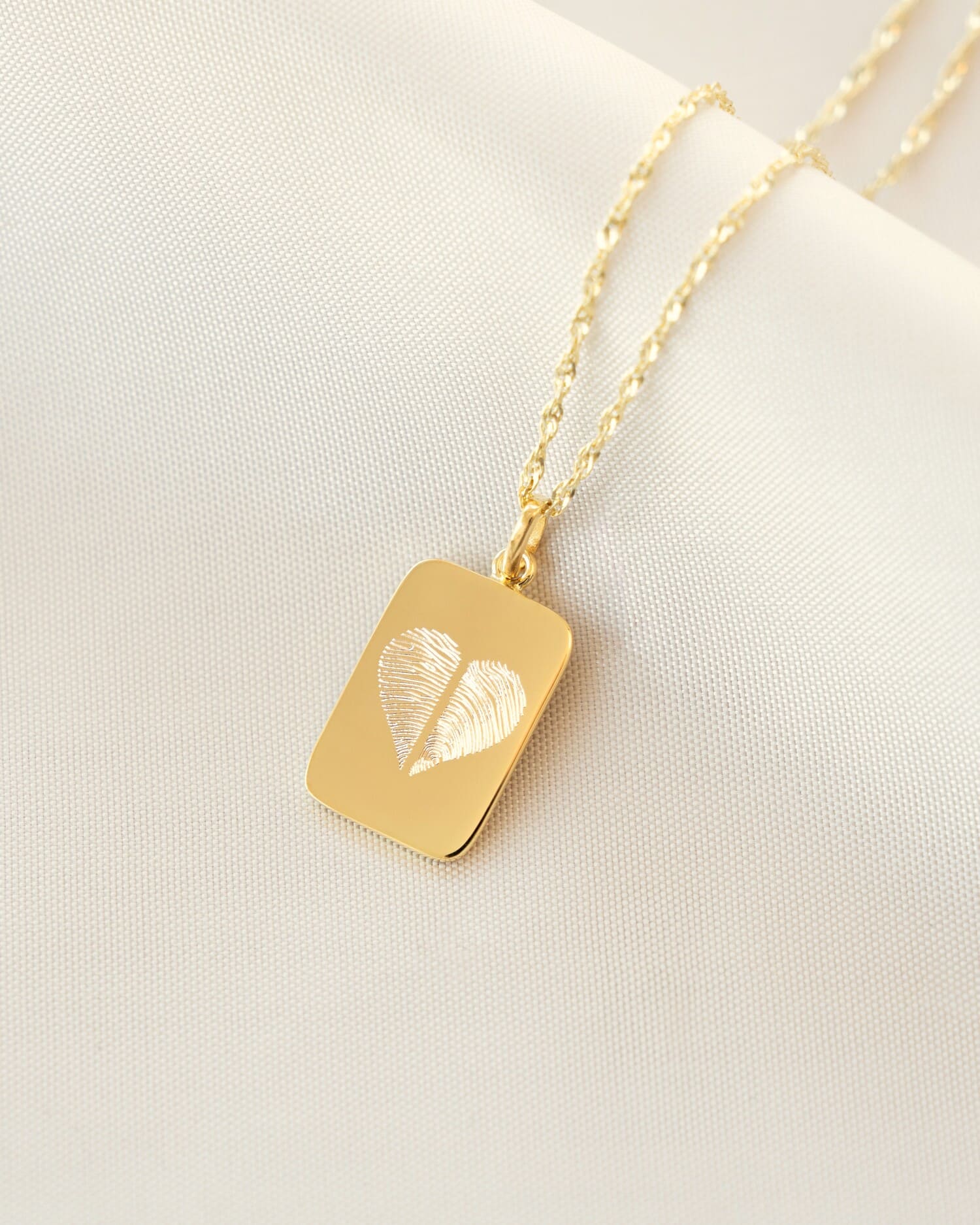 Engraving plates necklace pendant square