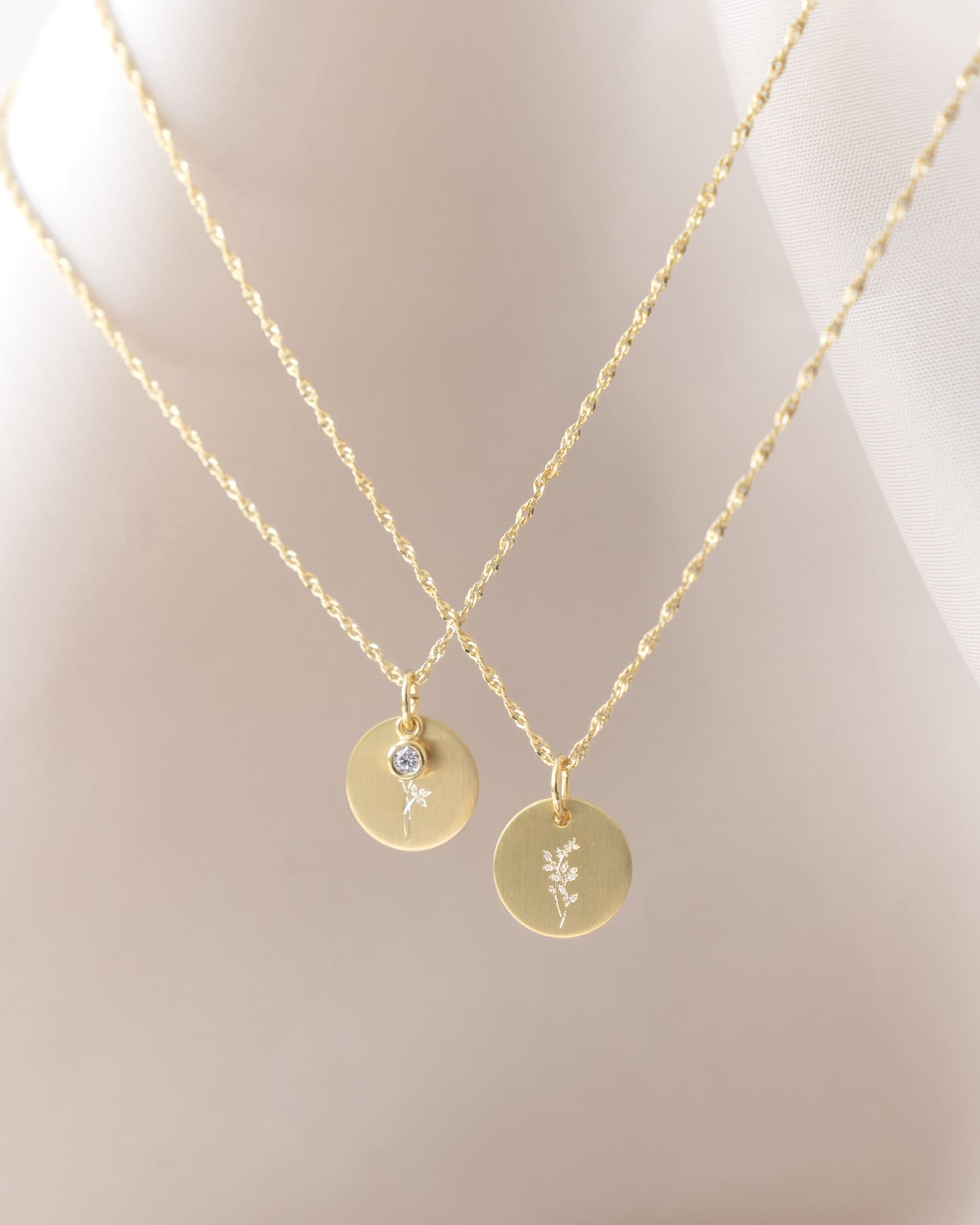 Engraving plates pendant necklace zirconia 12mm