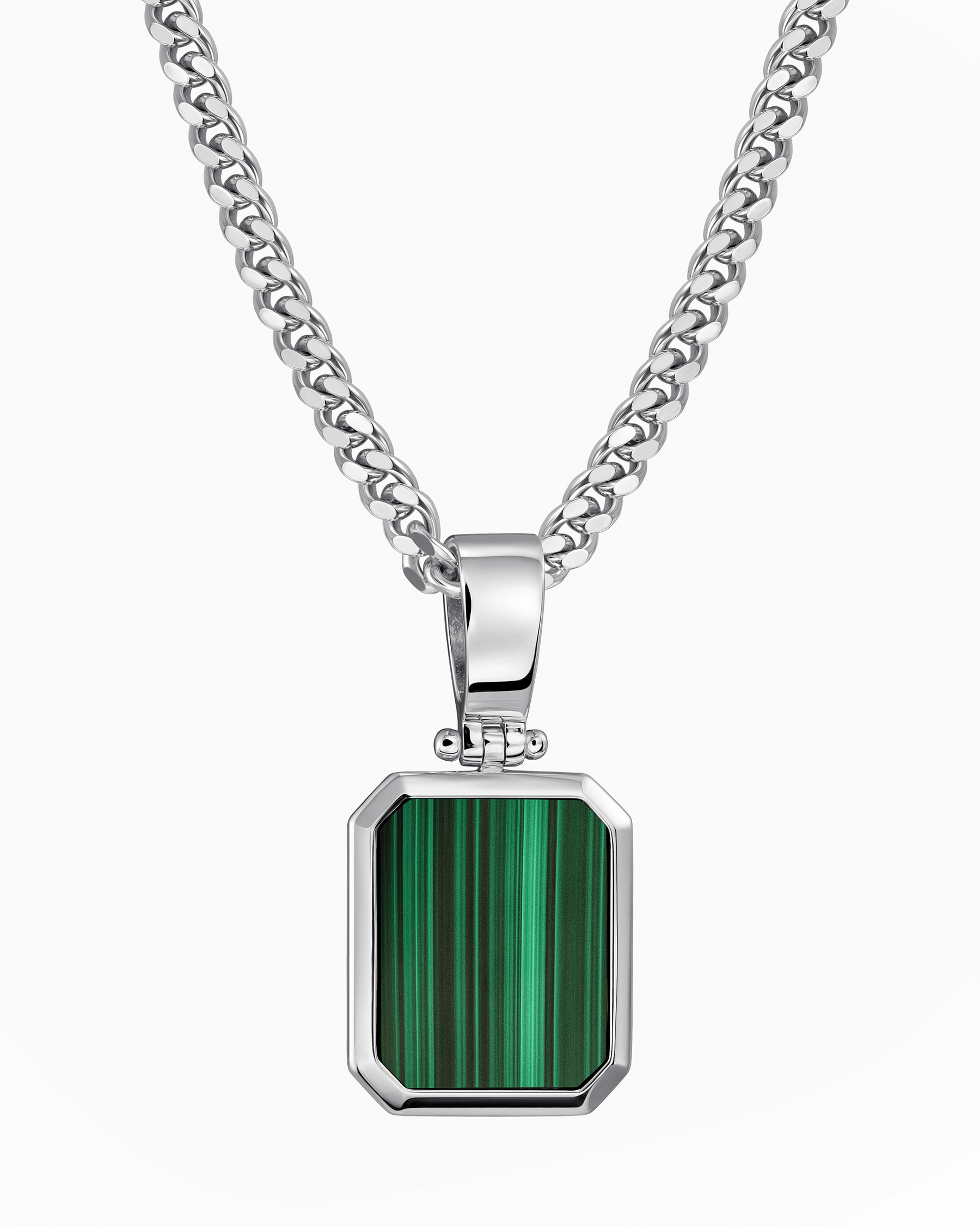 Collier de malachite octogonale gravée