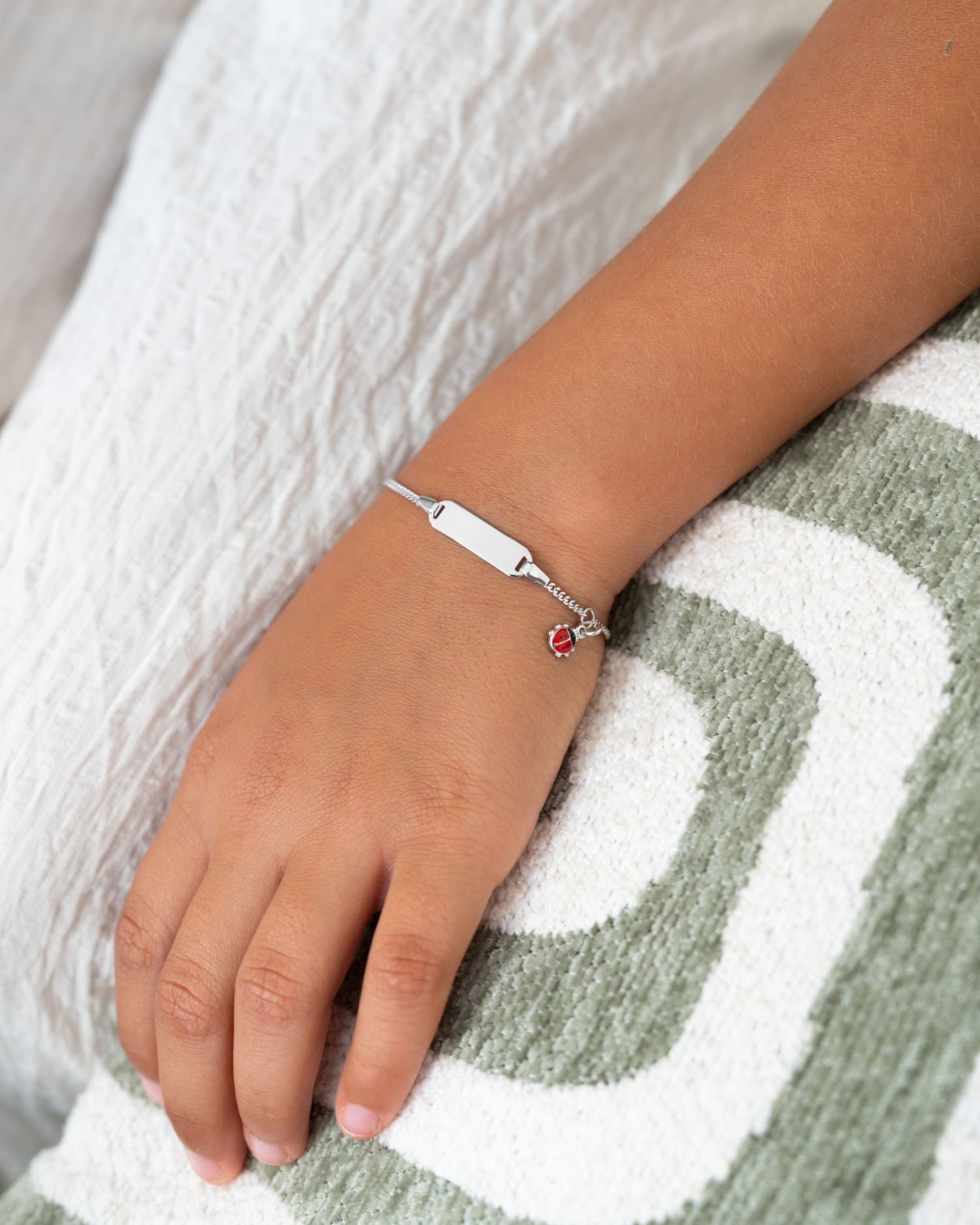 Bracelet à gravure Plaque à gravure Coccinelle