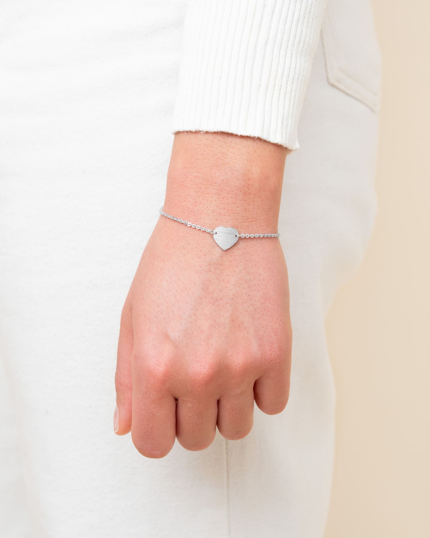 Fleur de naissance Bracelet gravé Plaque gravée Cœur