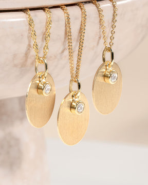 Plaques gravées Collier Pendentif Ovale Zirconia