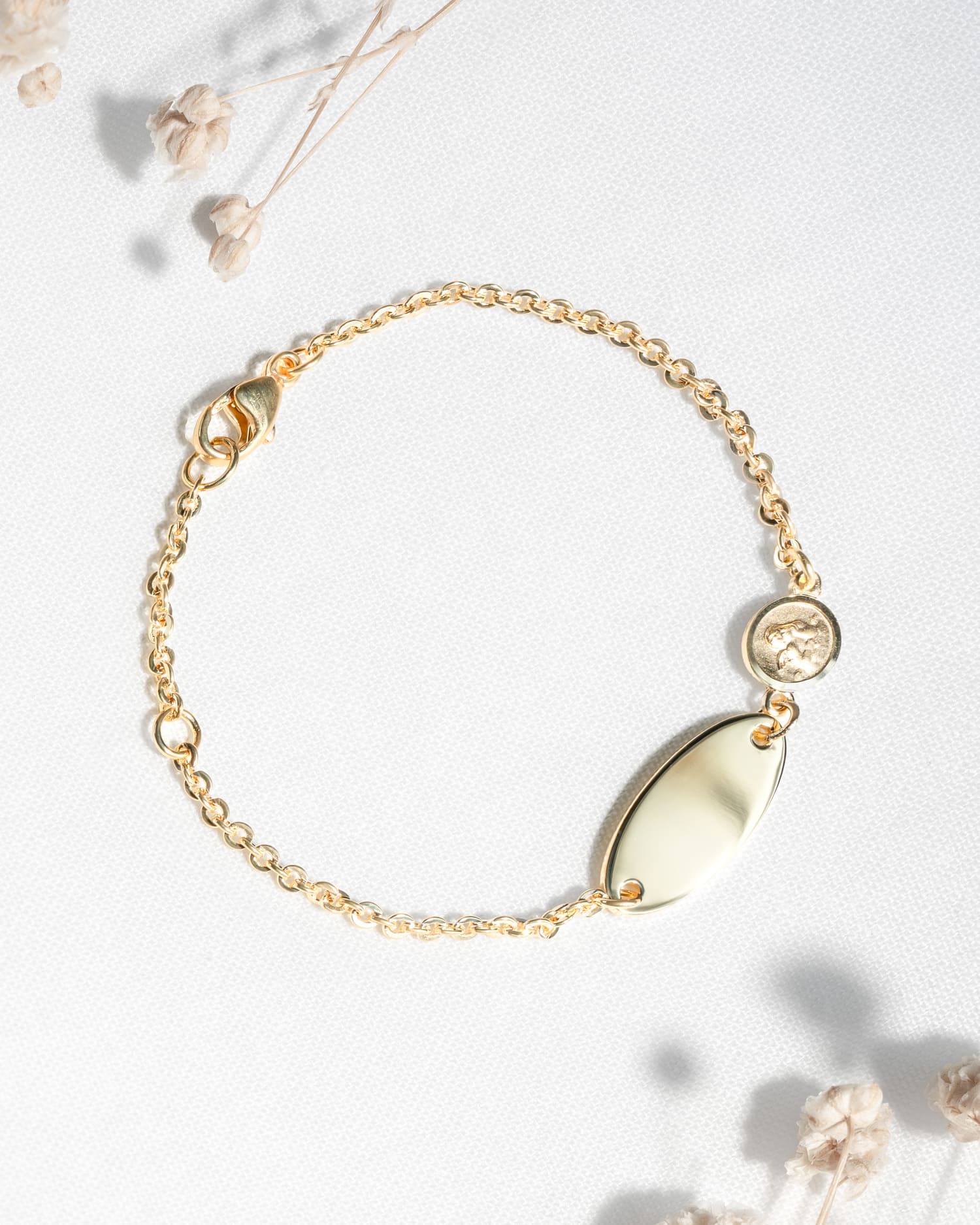 Geboorte bloem graveren armband graveerplaat beschermengel