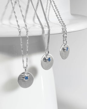 Graveerplaatjes hanger collier zirkonia blauw 12mm
