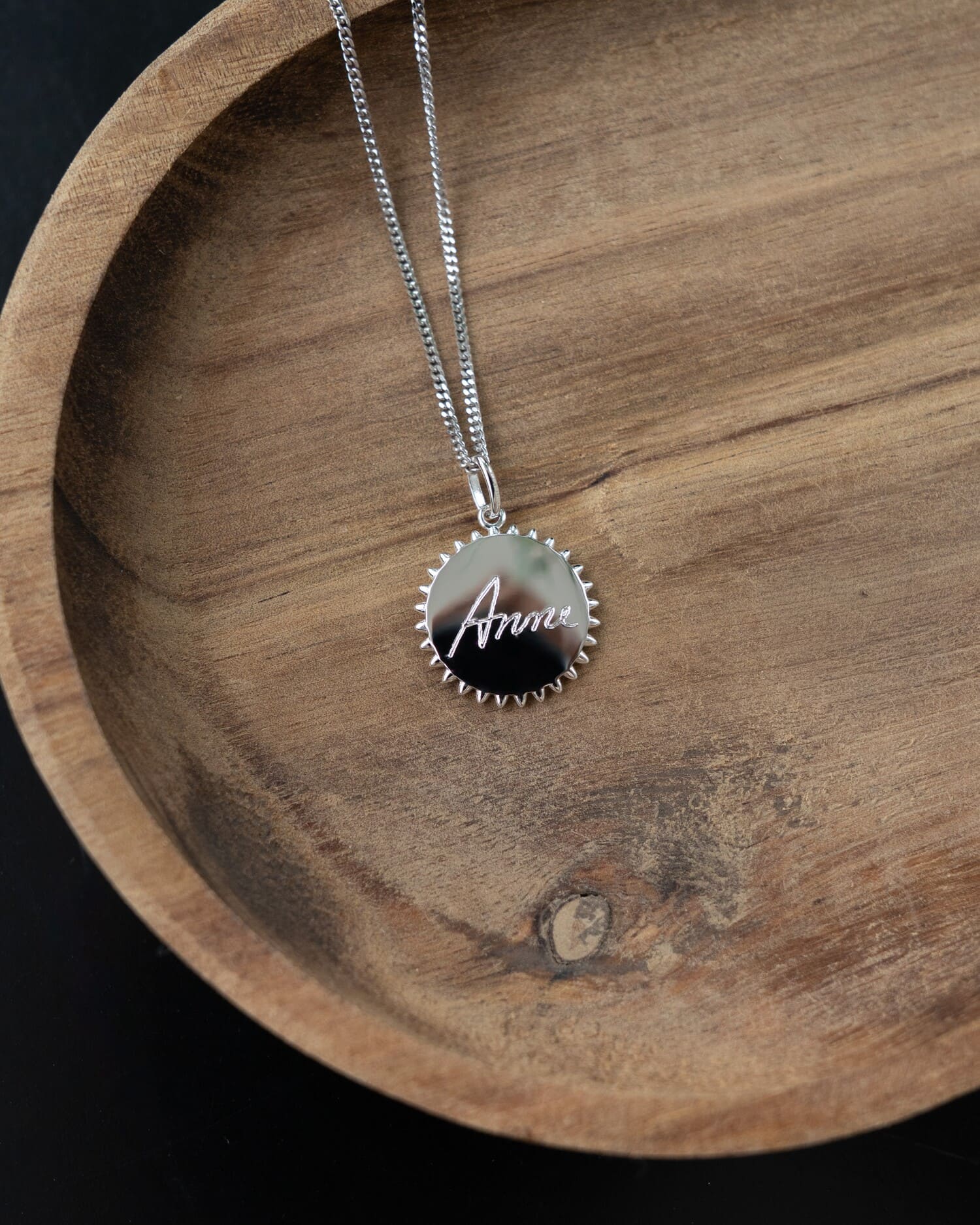 Zonneketting graveerplaatje hanger